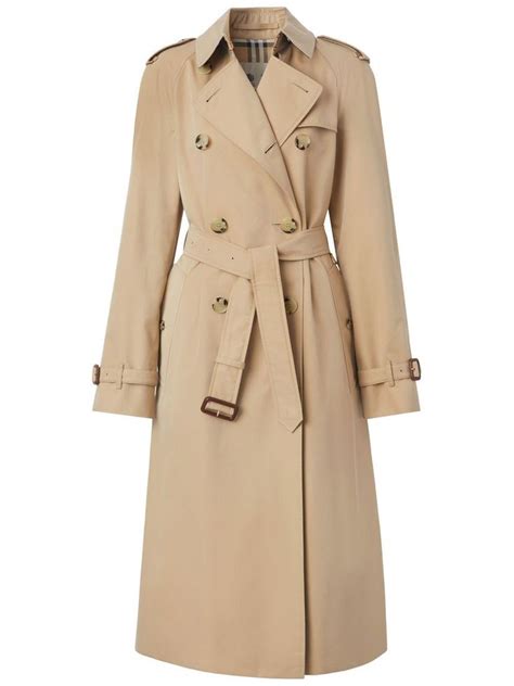 burberry overhaul plan|Burberry puts focus back on trench coats in turnaround plan.